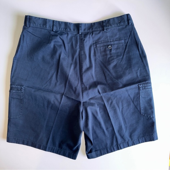 L.L. Bean Cargo Shorts Navy Women’s Size 20 Original Fit 100% Cotton High Rise - Picture 2 of 10